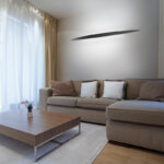 EGOLUCE-CI-PARETE-NERA-AMBIENTAZIONE-STILLUCE-STORE-BERGAMO