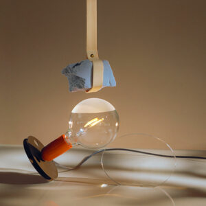 FLOS-LAMPADINA-ARANCIO-BASE-NERA-STILLUCE-STORE-BERGAMO