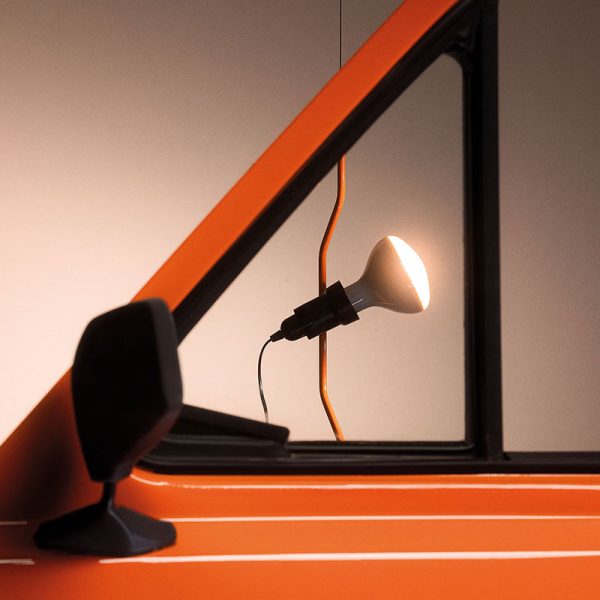 FLOS-PARENTESI-NEWS-2021-ARANCIO-STILLUCE-STORE-BERGAMO FLOS-PARENTESI-NEWS-2021-ARANCIO-STILLUCE-STORE-BERGAMO