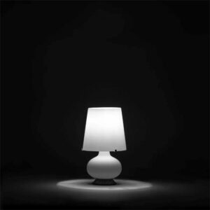 FONTANAARTE-FONTANA-PICCOLA-BIANCA-LAMPADA-TAVOLO-1-STILLUCE-STORE-BERGAMO