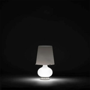 FONTANAARTE-FONTANA-PICCOLA-BIANCA-LAMPADA-TAVOLO-2-STILLUCE-STORE-BERGAMO