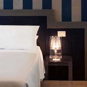 KARTELL-TAKE-9050-CRISTALLO-STILLUCE-STORE-BERGAMO