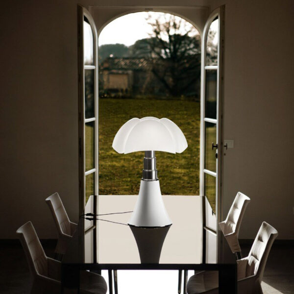 MARTINELLI-LUCE-PIPISTRELLO-BIANCO-LAMPADA-TAVOLO-STILLUCE-STORE--BERGAMO