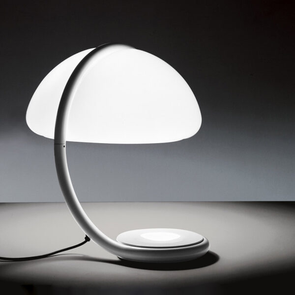 MARTINELLI-LUCE-SERPENTE-TAVOLO-AMB-STILLUCE-STORE-BERGAMO