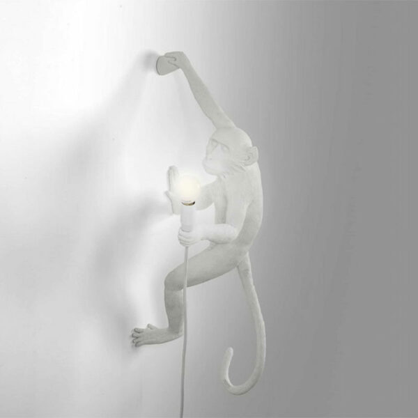 SELETTI-MONKEY-LAMP-APPESA-DESTRA-BIANCA-3-STILLUCE-STORE-BERGAMO- SELETTI-MONKEY-LAMP-APPESA-DESTRA-BIANCA-3-STILLUCE-STORE-BERGAMO-