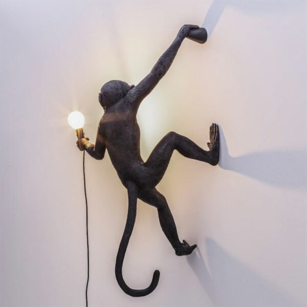 SELETTI-MONKEY-LAMP-APPESA-DESTRA-NERA-5-STILLUCE-STORE-BERGAMO-