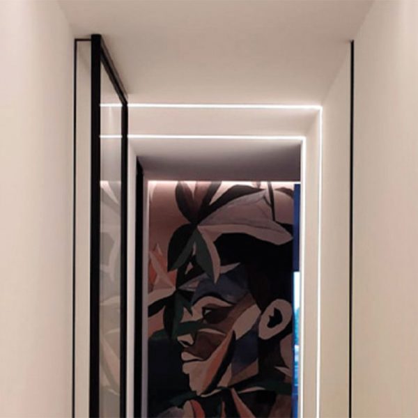 NOVALUX-PROFILO-CARTOON-LIGHT-MBIENTAZIONE-STILLUCE-STORE-BERGAMO- NOVALUX-PROFILO-CARTOON-LIGHT-MBIENTAZIONE-STILLUCE-STORE-BERGAMO-