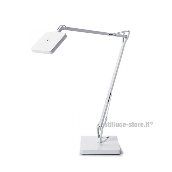 flos-kelvin-led-edge-con-base-lampada-tavolo-stilluce-store-bergamo