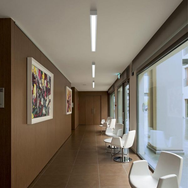 linealight-box-led-soffitto-lineare-tris-stilluce-store-bergamo linealight-box-led-soffitto-lineare-tris-stilluce-store-bergamo