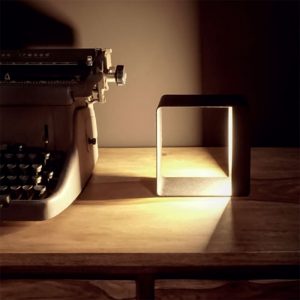 LineaLight Dama lampada da tavolo ricaricabile - immagine 3