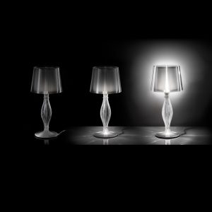 stilluce-store-slamp-liza-tavolo