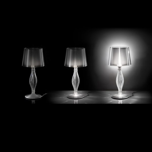 stilluce-store-slamp-liza-tavolo