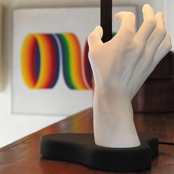 FONTANA-ARTE-MANO-ZOOM-STILLUCE-STORE-BERGAMO