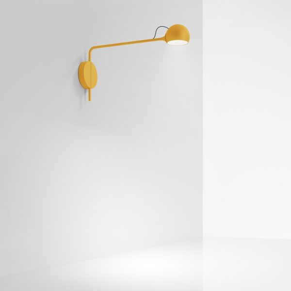 ARTEMIDE-IXA-LAMPADA-PARETE-GIALLO-STILLUCE-STORE-BERGAMO