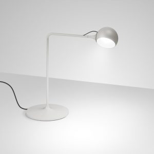 ARTEMIDE-IXA-LAMPADA-TAVOLO-BIANCO-GRIGIO-STILLUCE-STORE-BERGAMO